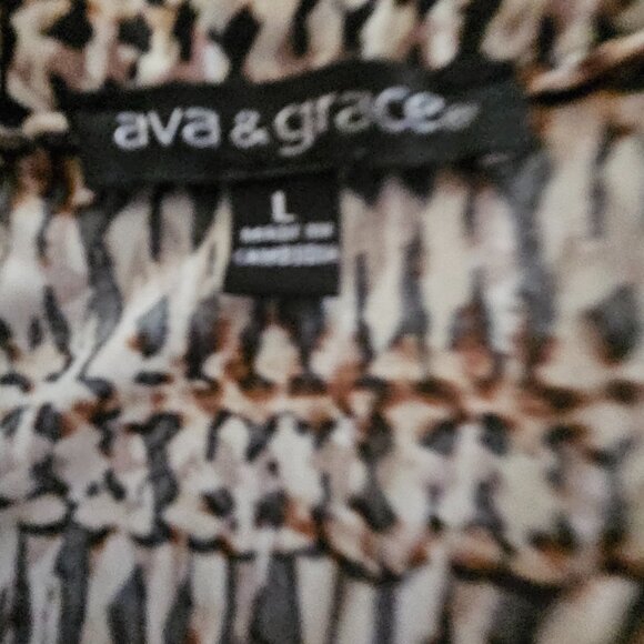 Ava & Grace Sleeveless Tunic Top, Sz L - Picture 5 of 5